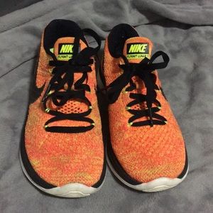 Nike Flyknit Lunar 3